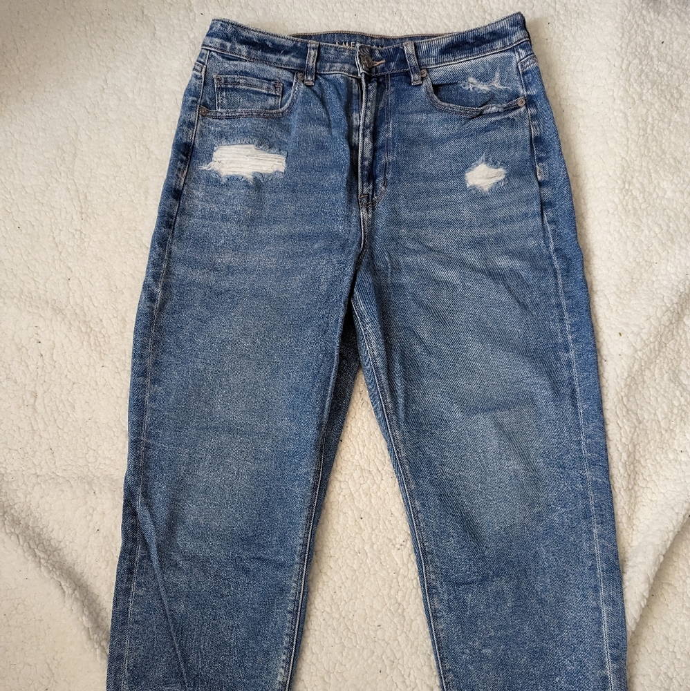 American Eagle Stretch Mom Jeans